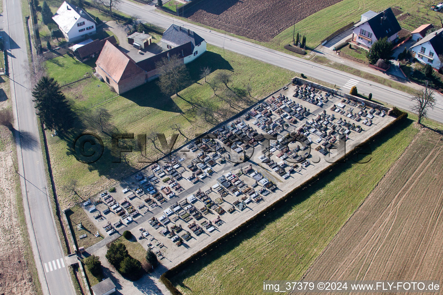 Vue aérienne de Riedseltz dans le département Bas Rhin, France