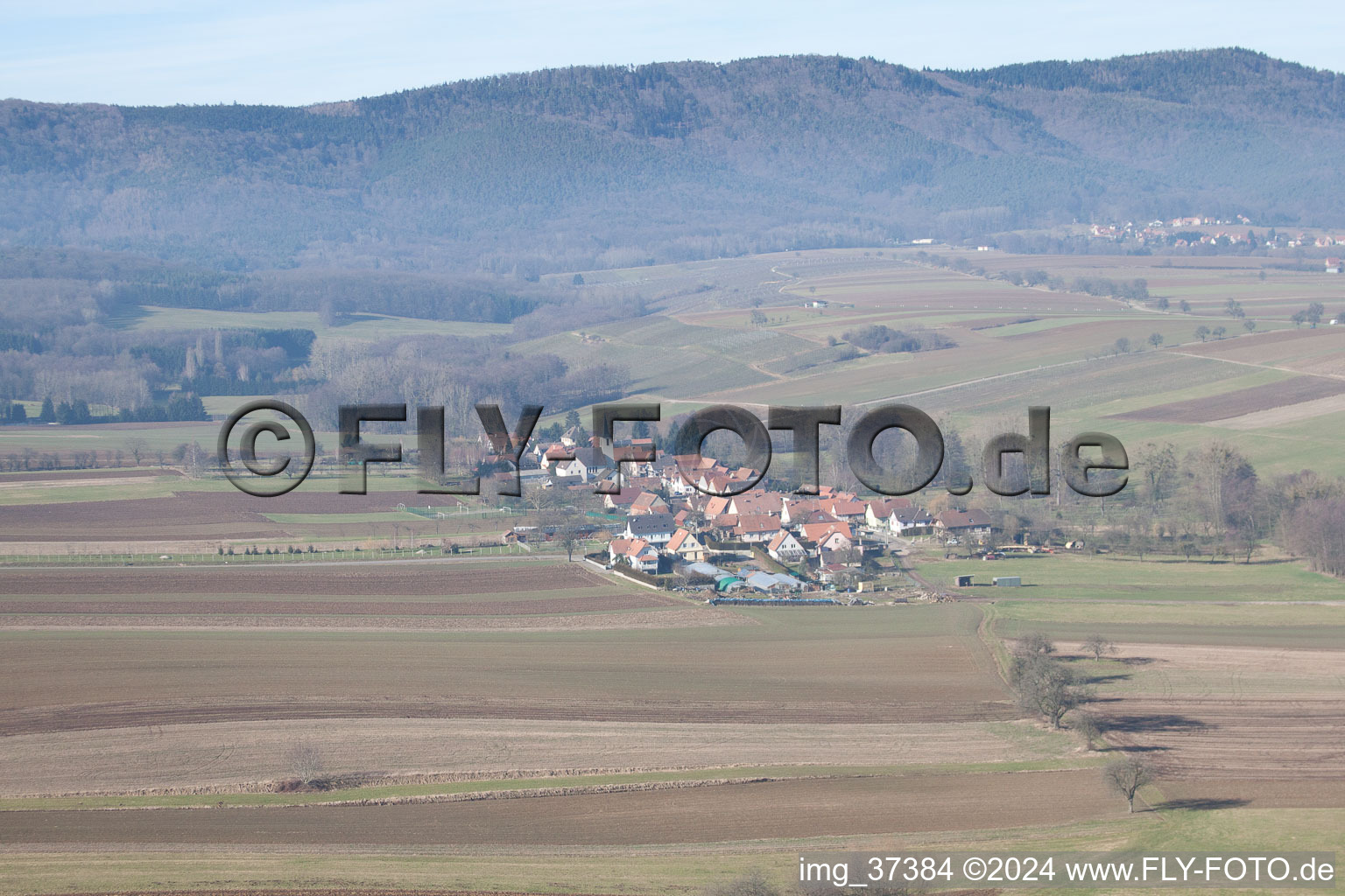 Vue aérienne de Bremmelbach dans le département Bas Rhin, France