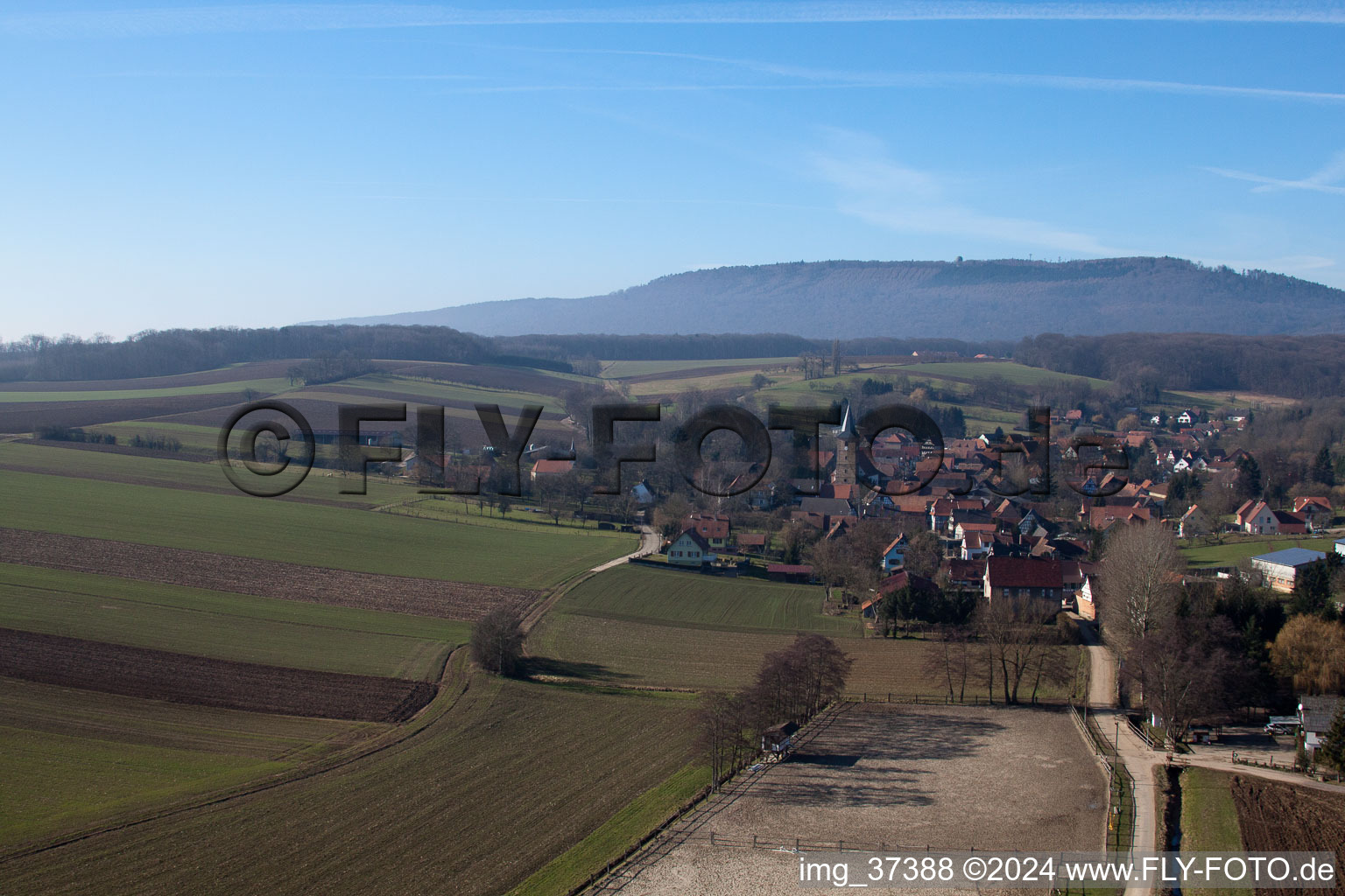 Image drone de Drachenbronn-Birlenbach dans le département Bas Rhin, France