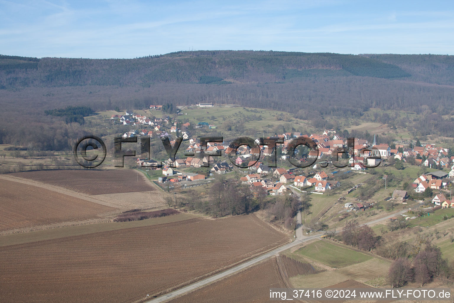 Lampertsloch dans le département Bas Rhin, France depuis l'avion