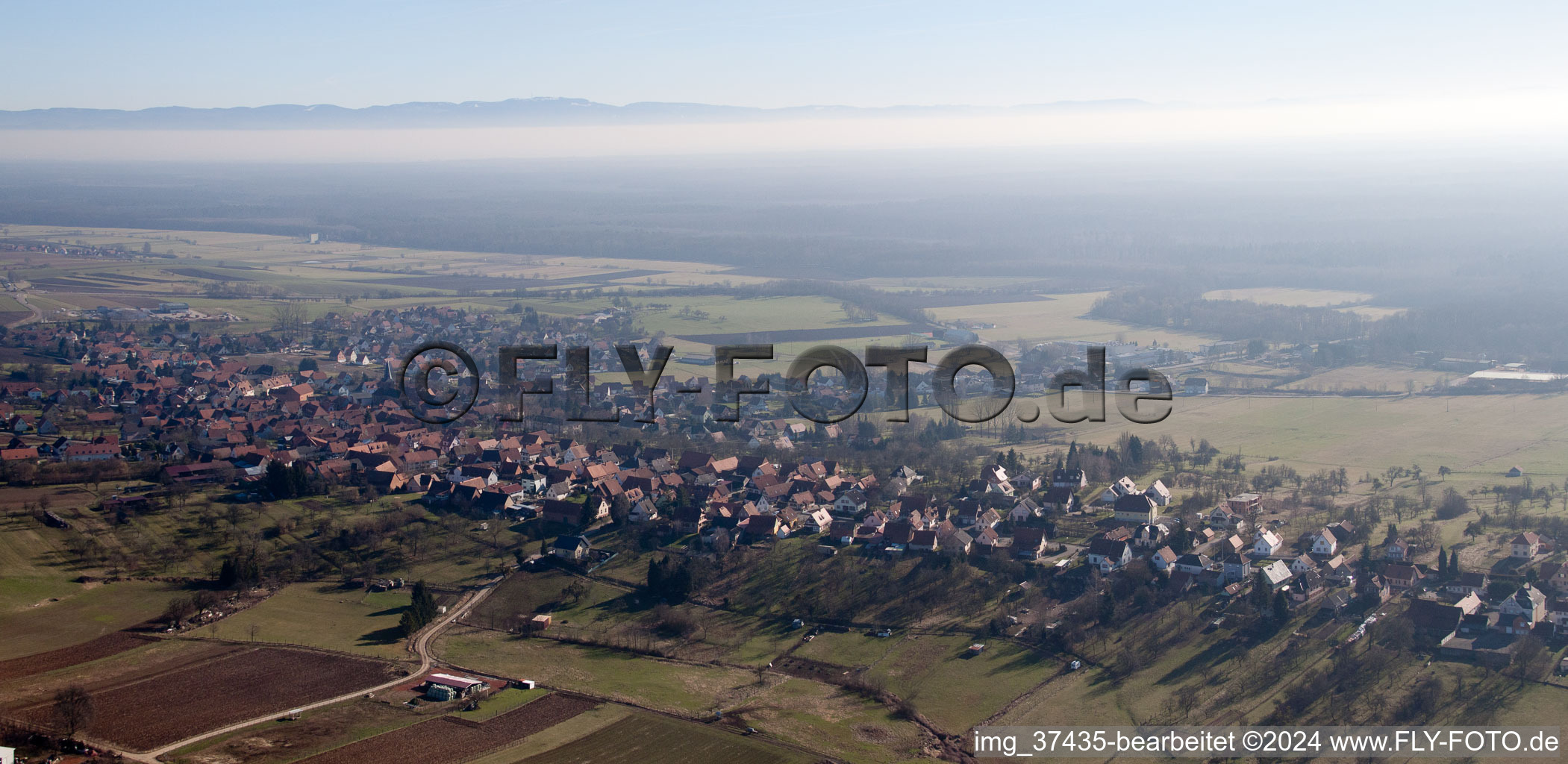 Surbourg dans le département Bas Rhin, France depuis l'avion