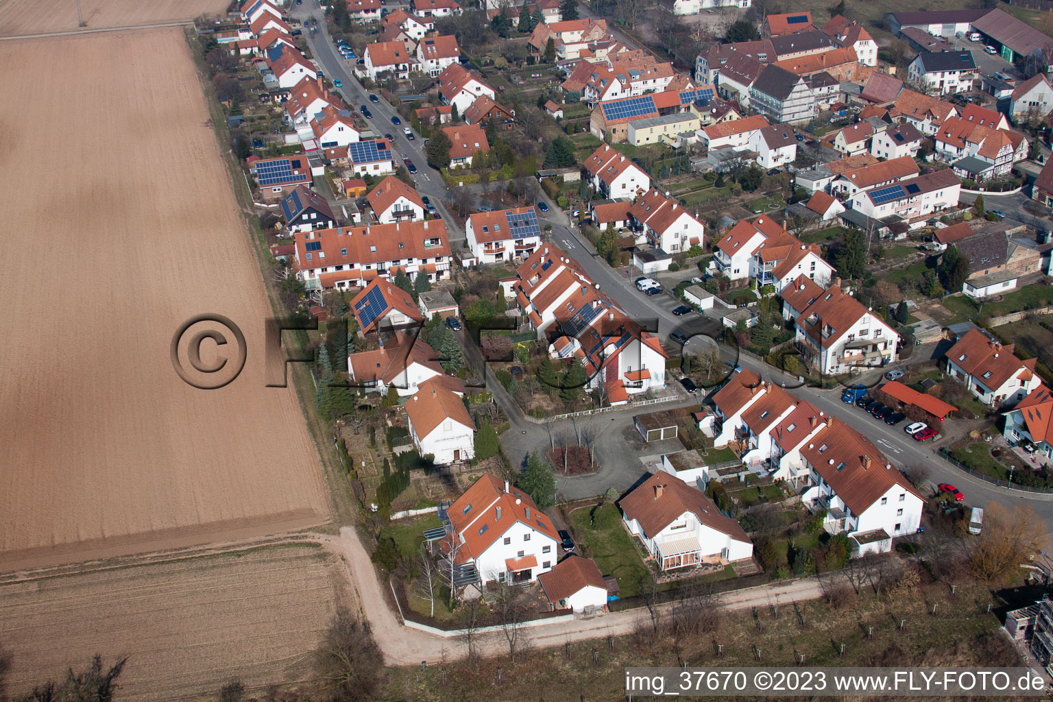 Nouvelle zone de développement à le quartier Mörlheim in Landau in der Pfalz dans le département Rhénanie-Palatinat, Allemagne vue du ciel
