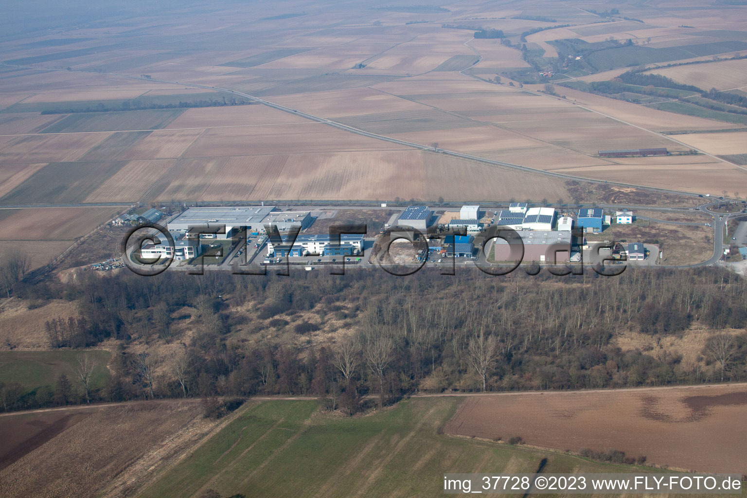 Vue oblique de Parc industriel de l'Ouest à le quartier Herxheim in Herxheim bei Landau dans le département Rhénanie-Palatinat, Allemagne