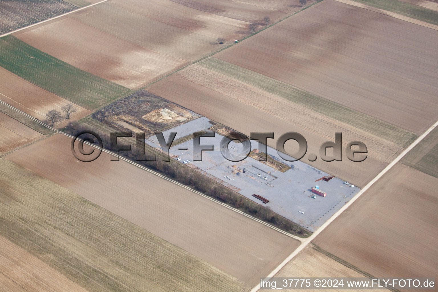 Vue d'oiseau de Herxheimweyher dans le département Rhénanie-Palatinat, Allemagne