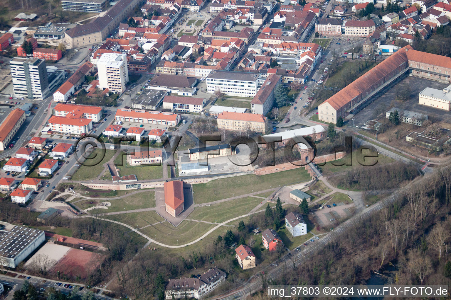 Vue oblique de Germersheim dans le département Rhénanie-Palatinat, Allemagne