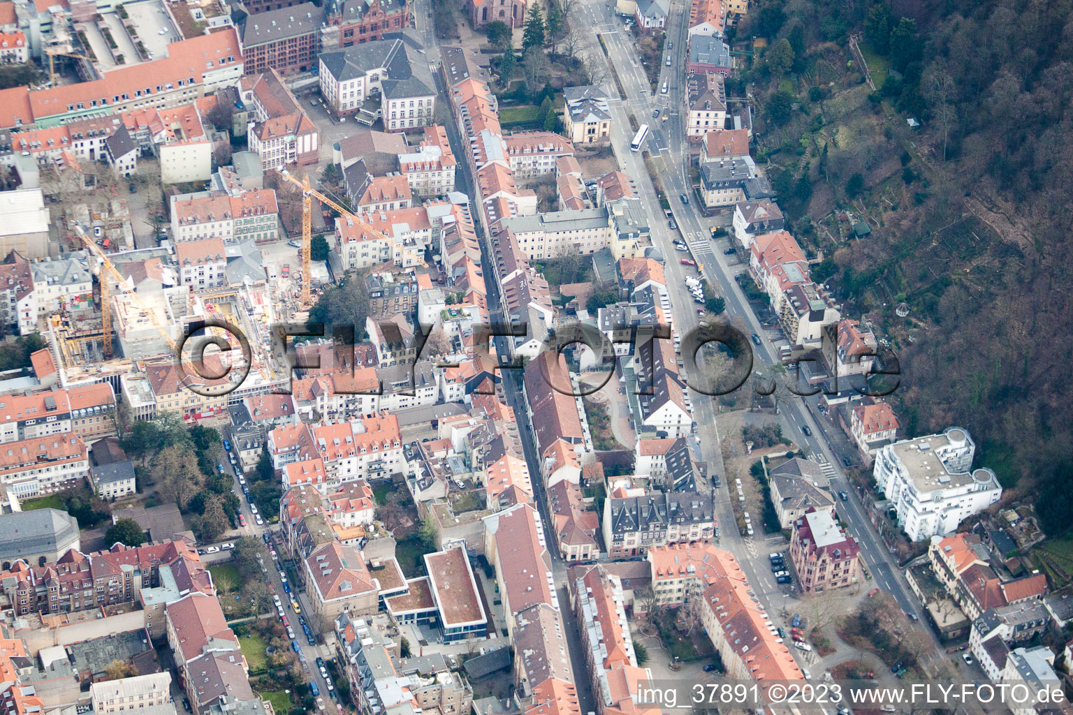 Vue aérienne de Installation Friedrich Ebert à le quartier Voraltstadt in Heidelberg dans le département Bade-Wurtemberg, Allemagne