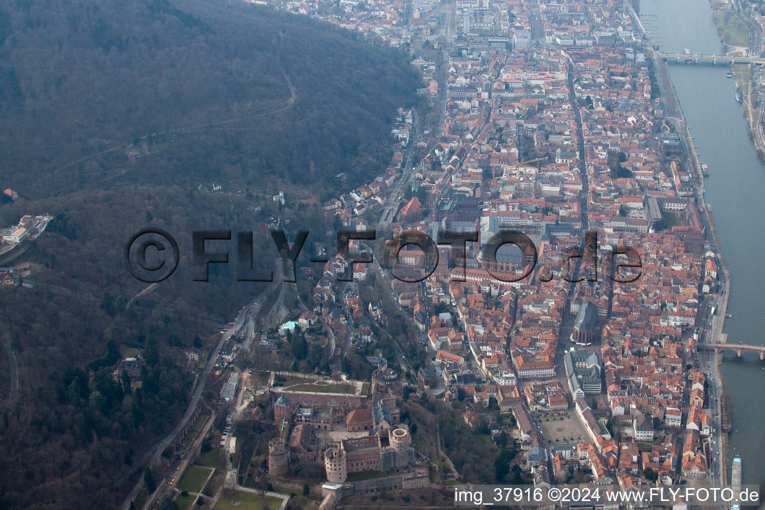 Vue aérienne de Vieille ville à le quartier Kernaltstadt in Heidelberg dans le département Bade-Wurtemberg, Allemagne