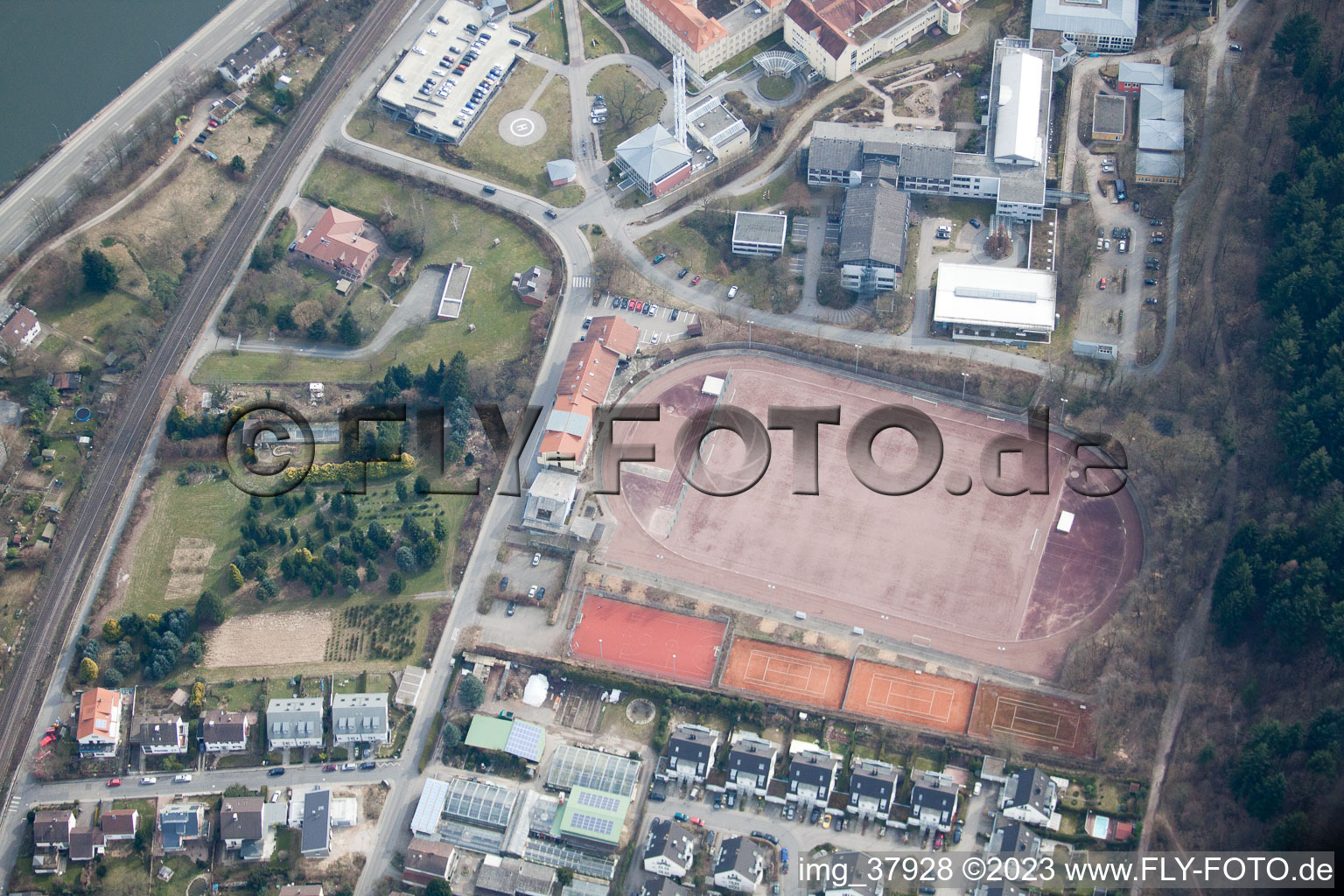 Vue aérienne de Installation sportive à le quartier Schlierbach in Heidelberg dans le département Bade-Wurtemberg, Allemagne