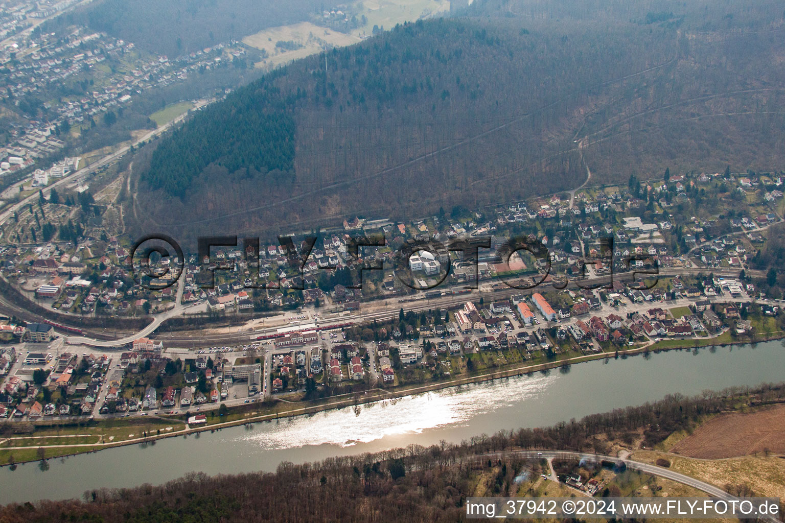 Photographie aérienne de Neckargemünd dans le département Bade-Wurtemberg, Allemagne