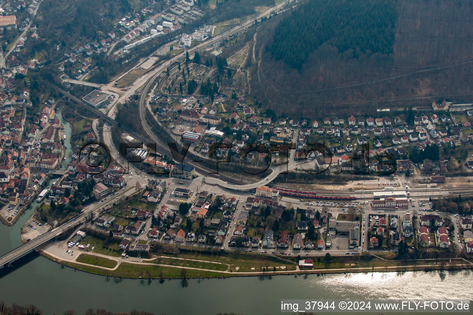 Neckargemünd dans le département Bade-Wurtemberg, Allemagne d'en haut