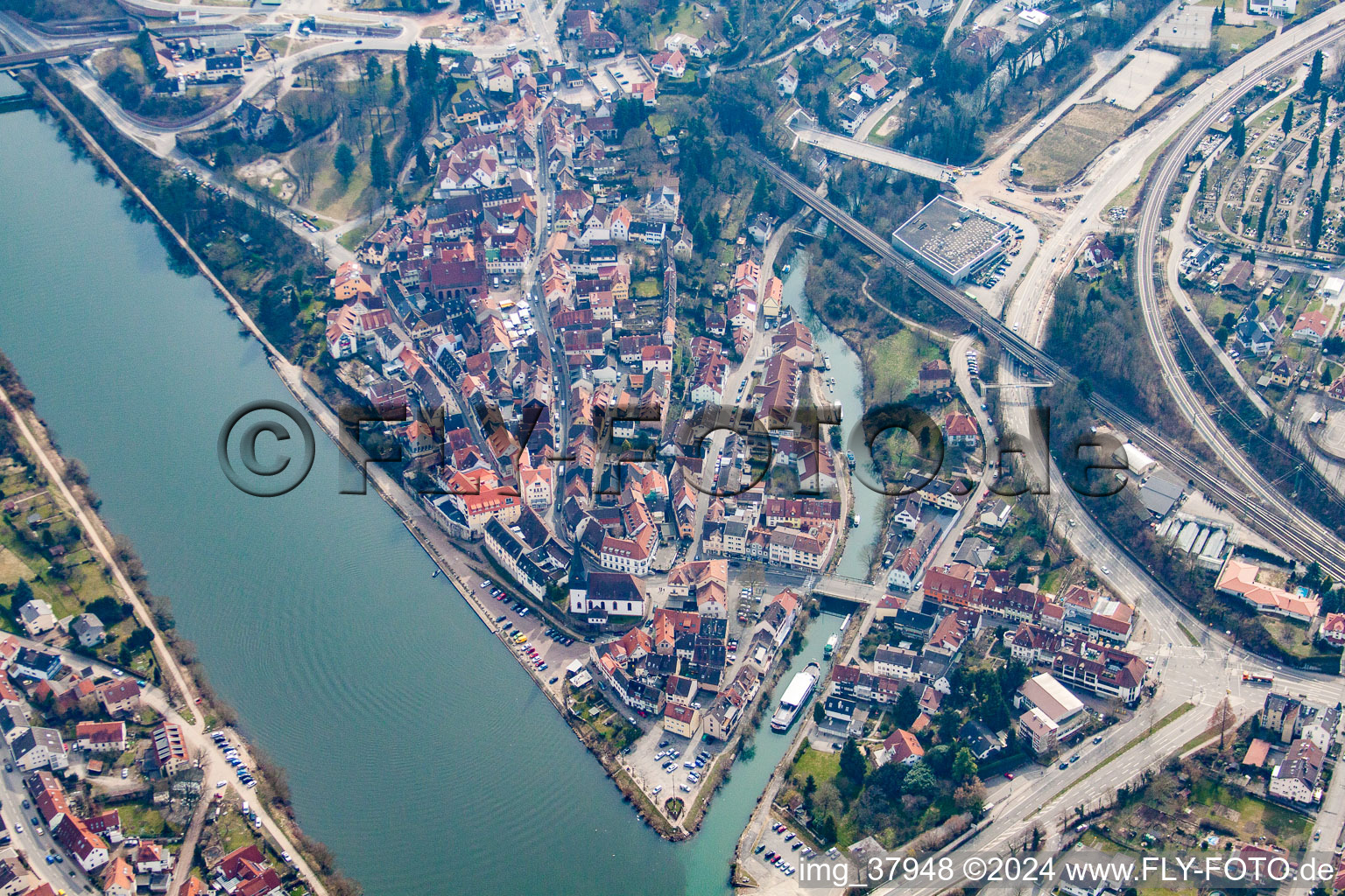 Photographie aérienne de Embouchure de l'Elsenz dans le Neckar à Neckargemünd dans le département Bade-Wurtemberg, Allemagne