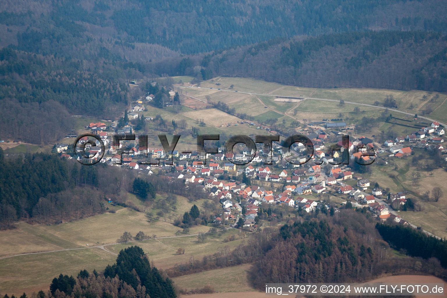 Vue aérienne de Rainbach dans le département Bade-Wurtemberg, Allemagne