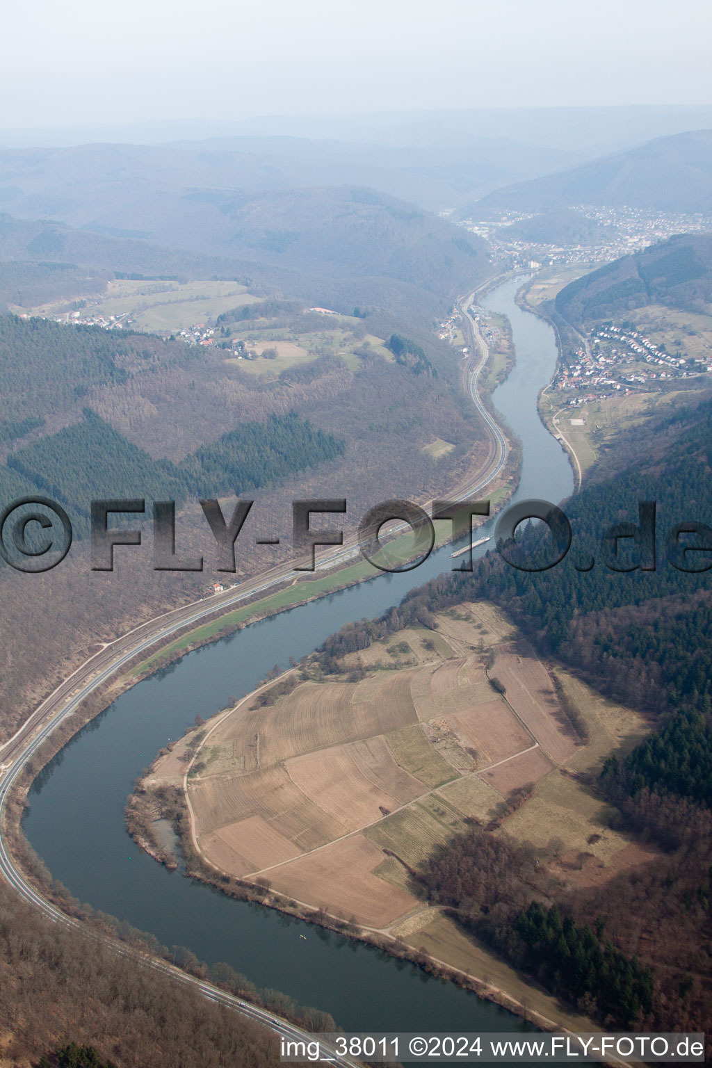 Vue aérienne de Eberbach dans le département Bade-Wurtemberg, Allemagne