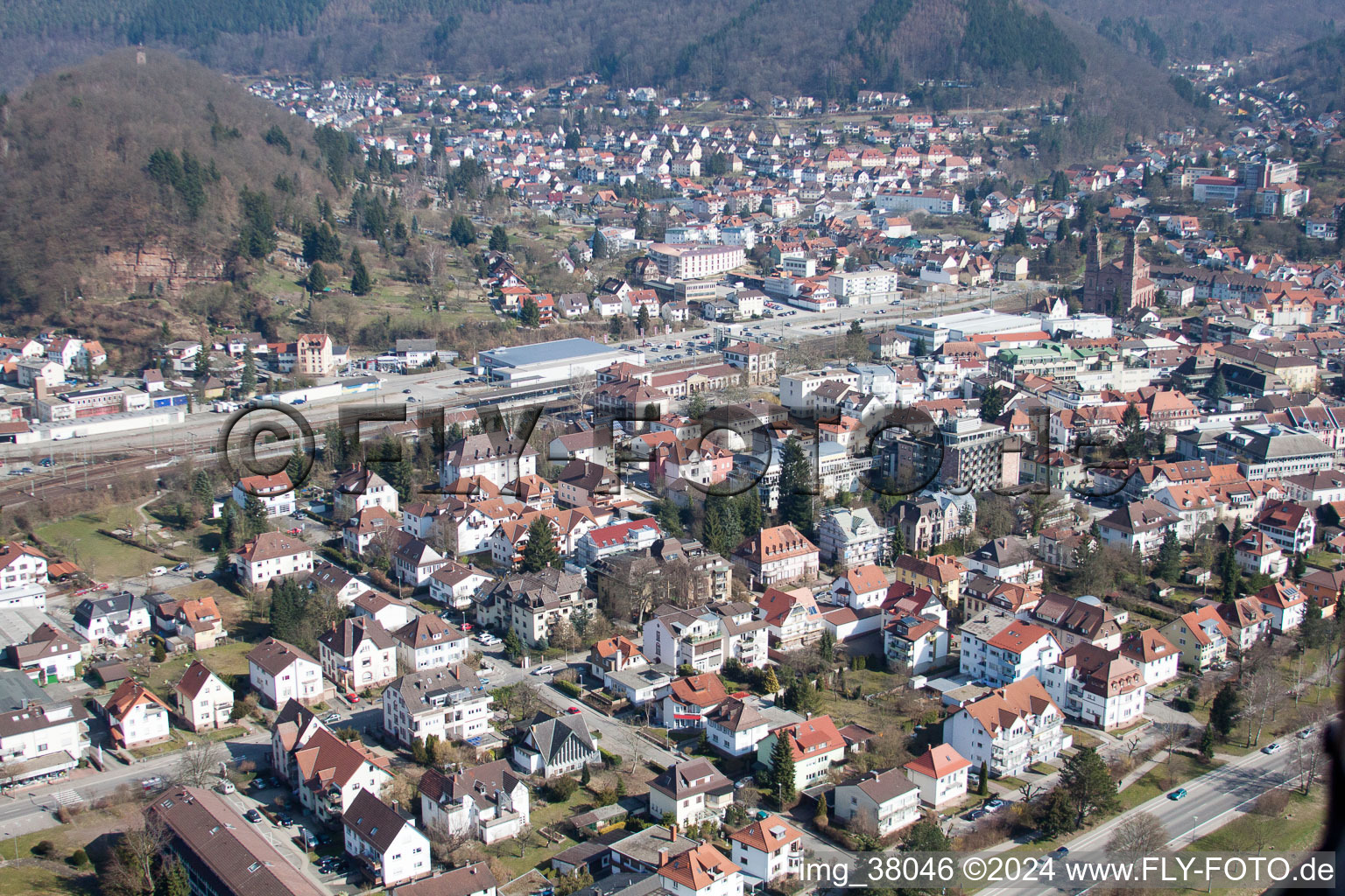 Vue d'oiseau de Eberbach dans le département Bade-Wurtemberg, Allemagne