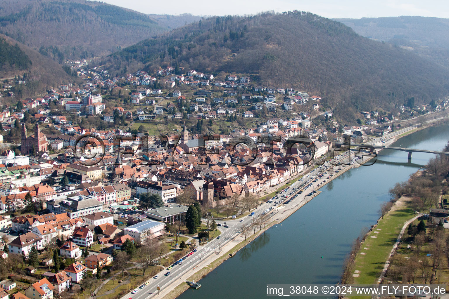 Enregistrement par drone de Eberbach dans le département Bade-Wurtemberg, Allemagne