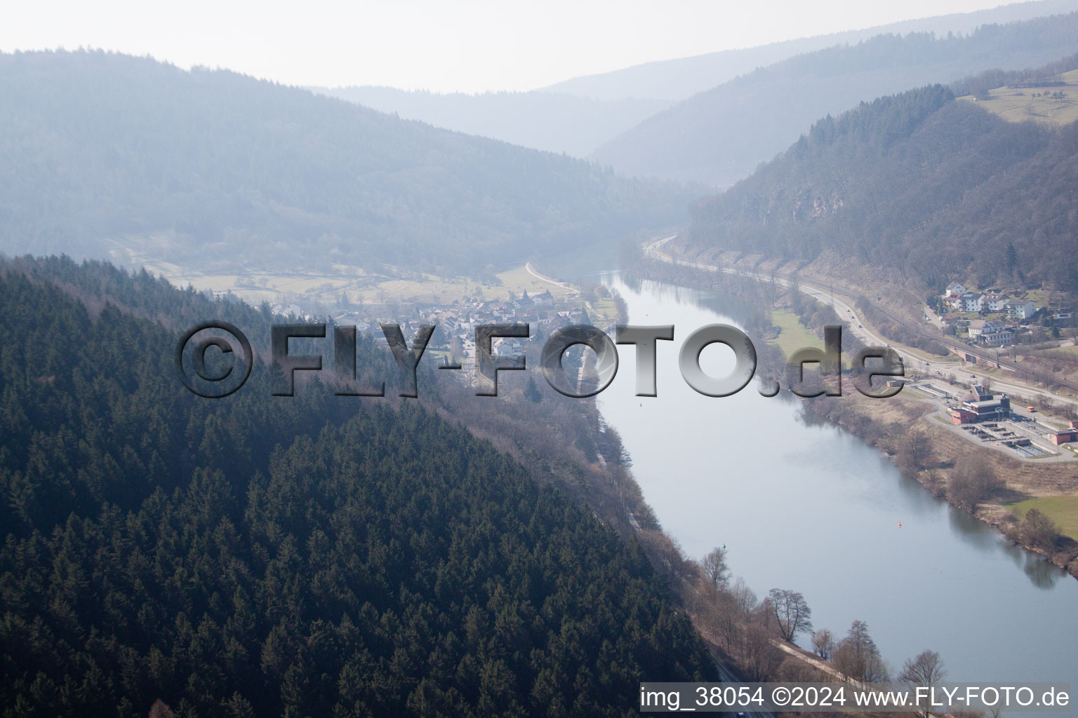 Photographie aérienne de Eberbach dans le département Bade-Wurtemberg, Allemagne