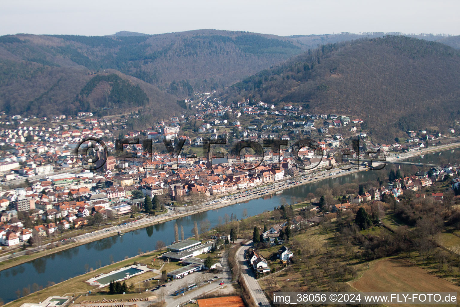 Vue oblique de Eberbach dans le département Bade-Wurtemberg, Allemagne