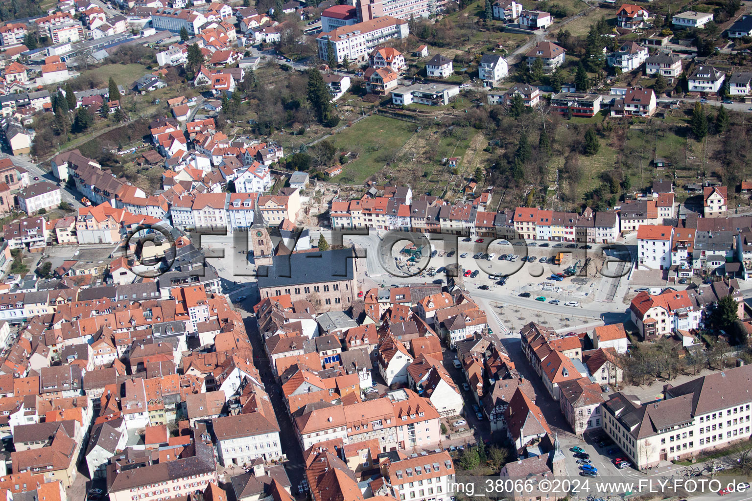 Eberbach dans le département Bade-Wurtemberg, Allemagne vue du ciel