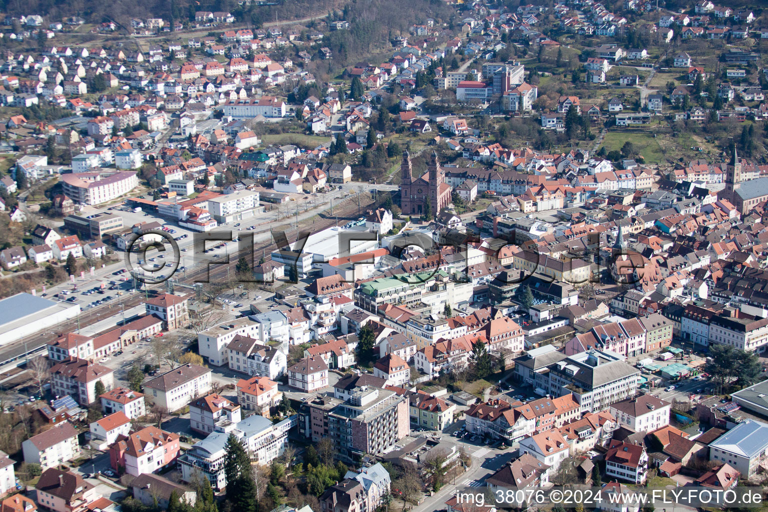 Vue aérienne de Eberbach dans le département Bade-Wurtemberg, Allemagne