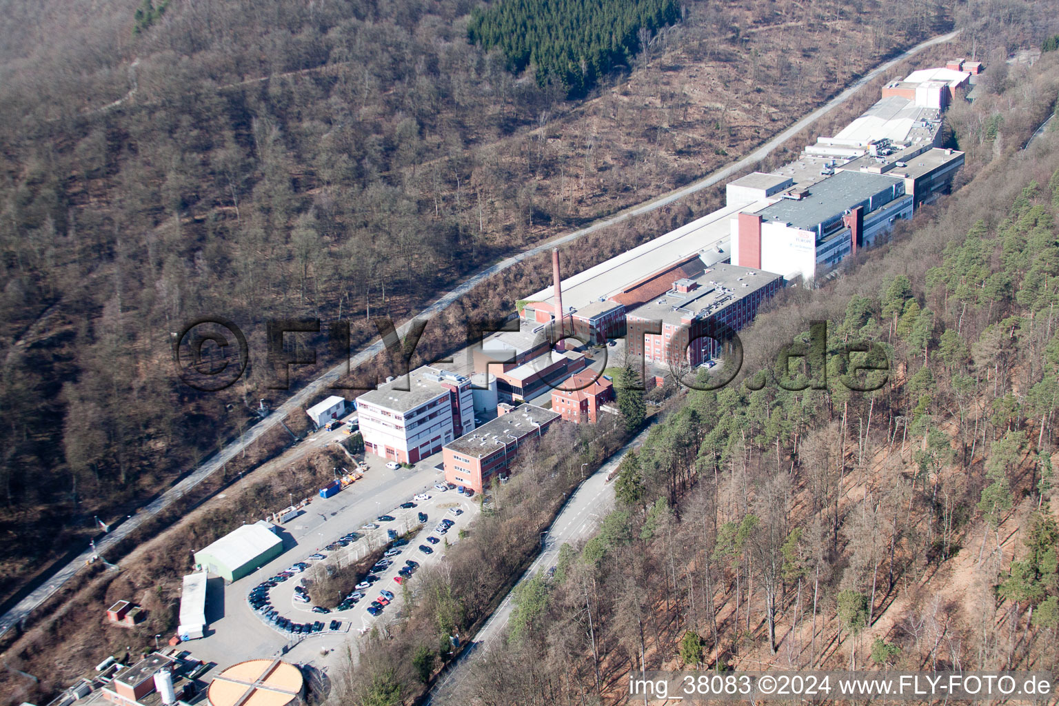 Vue aérienne de Site de l'usine Gelita AG à Eberbach dans le département Bade-Wurtemberg, Allemagne