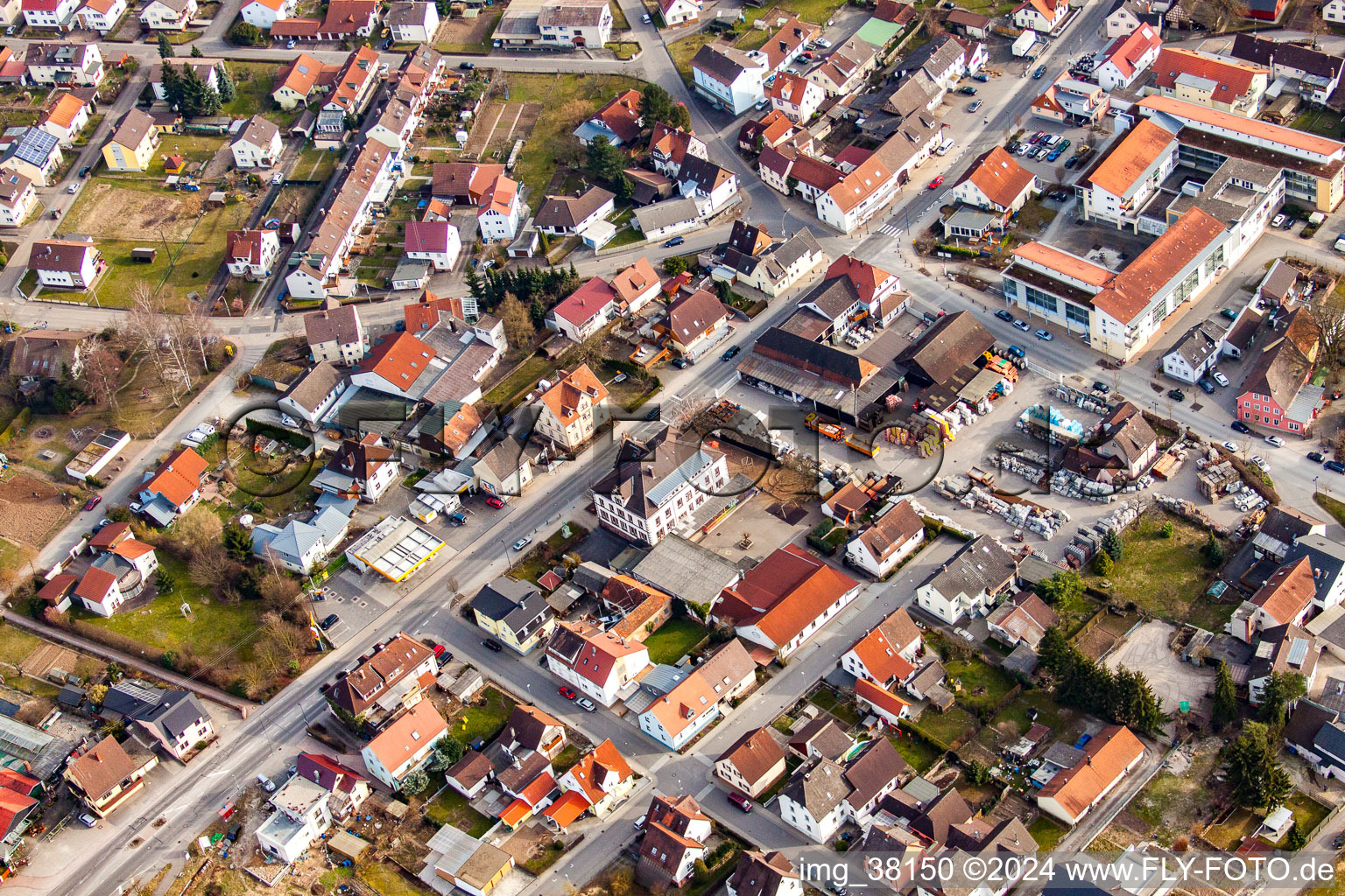 Vue aérienne de Quartier Neckarelz in Mosbach dans le département Bade-Wurtemberg, Allemagne