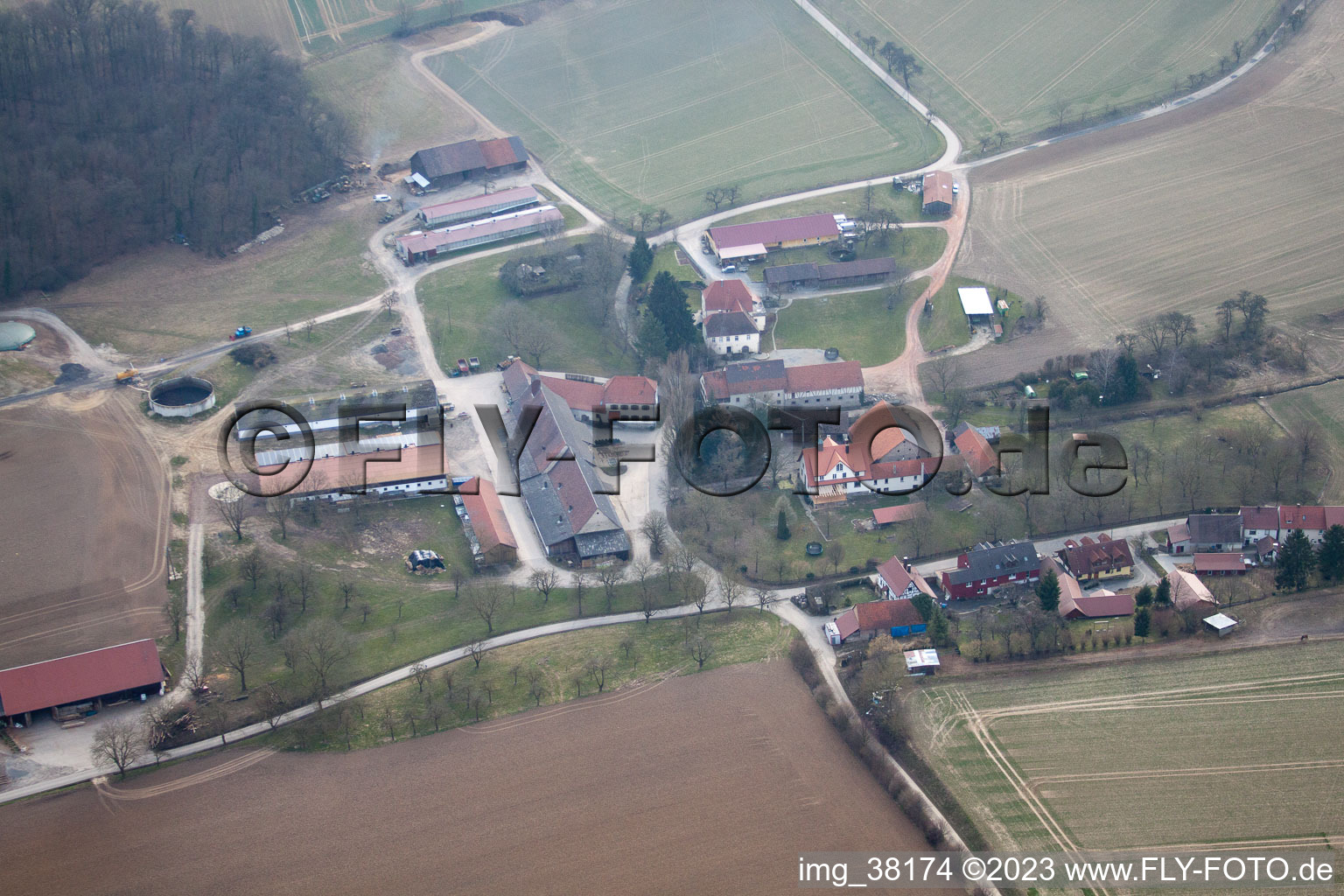Siegelsbach dans le département Bade-Wurtemberg, Allemagne hors des airs