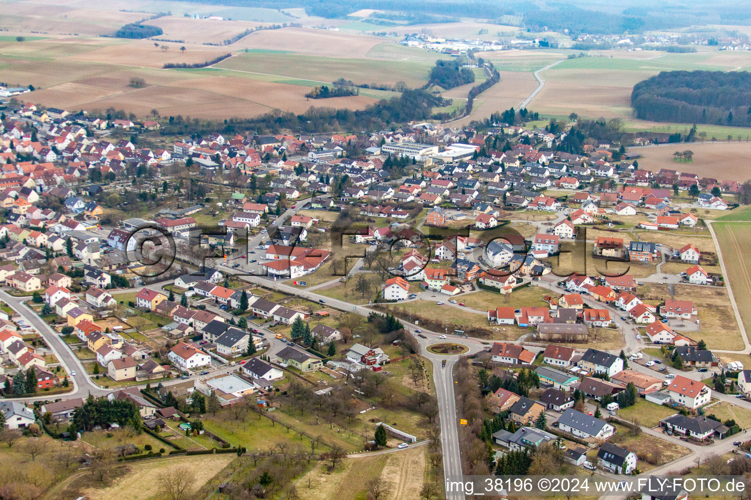 Vue aérienne de Kirchardt dans le département Bade-Wurtemberg, Allemagne