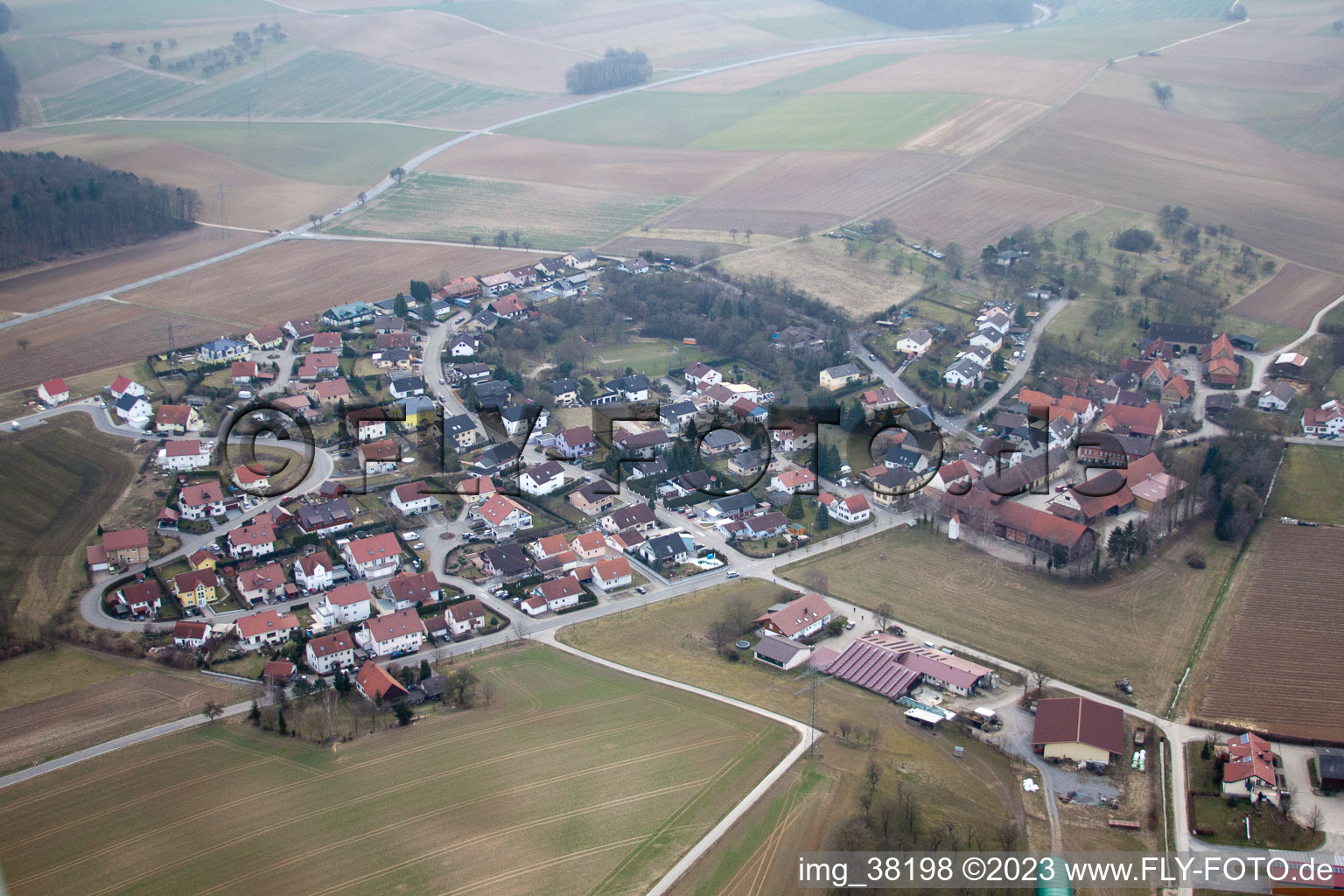 Vue aérienne de Kirchardt dans le département Bade-Wurtemberg, Allemagne