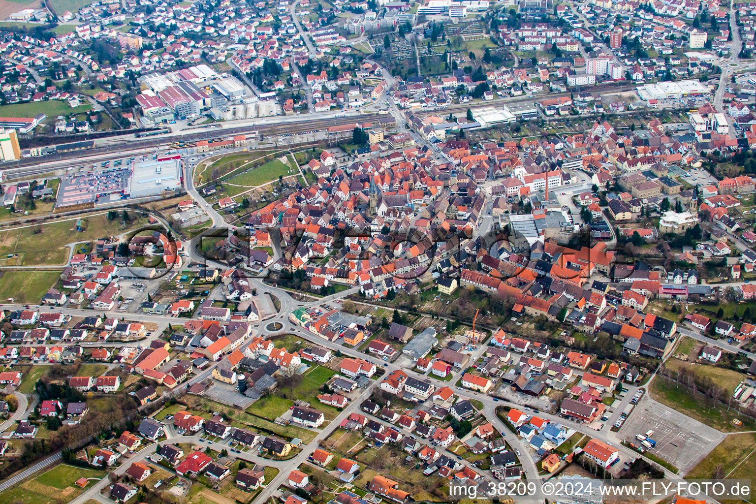 Vue aérienne de Eppingen dans le département Bade-Wurtemberg, Allemagne