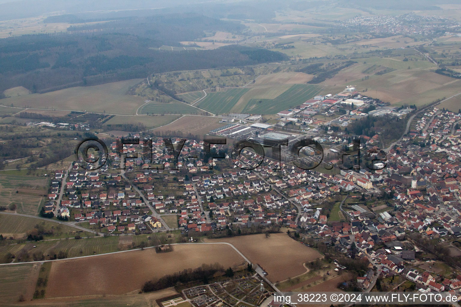 Image drone de Sulzfeld dans le département Bade-Wurtemberg, Allemagne