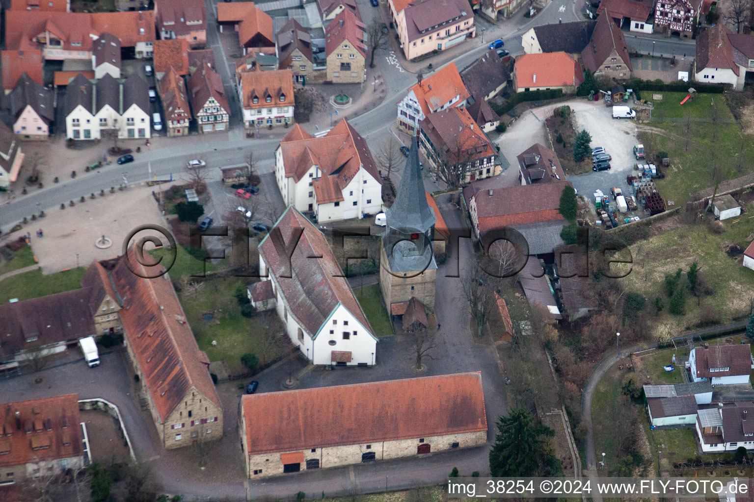 Vue aérienne de Quartier Unterderdingen in Oberderdingen dans le département Bade-Wurtemberg, Allemagne