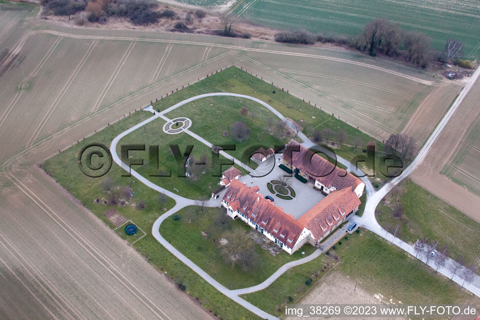 Photographie aérienne de Schwarzerdhof à Großvillars dans le département Bade-Wurtemberg, Allemagne