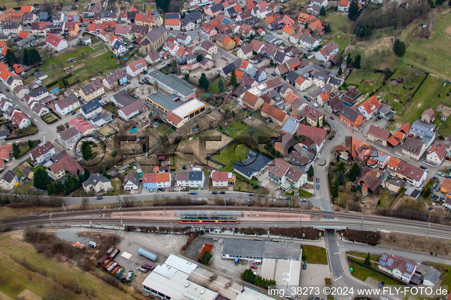 Vue aérienne de Quartier Gölshausen in Bretten dans le département Bade-Wurtemberg, Allemagne