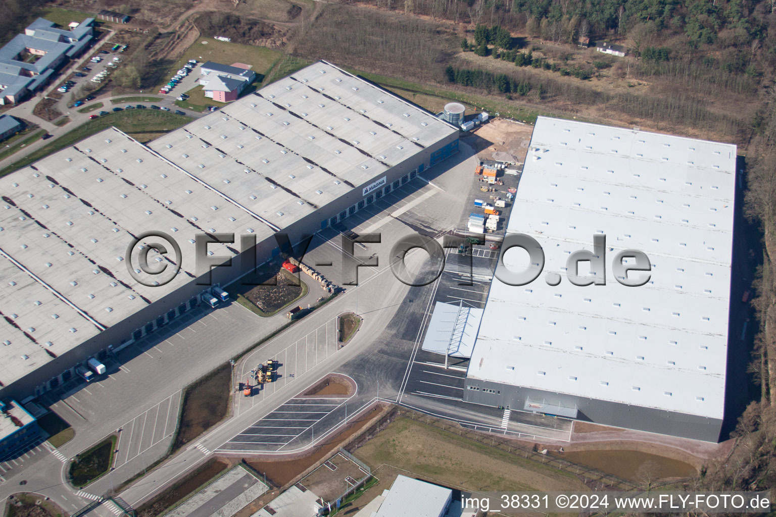 Minderlachen, zone industrielle Horst, Gazeley Logistic à le quartier Minderslachen in Kandel dans le département Rhénanie-Palatinat, Allemagne d'en haut