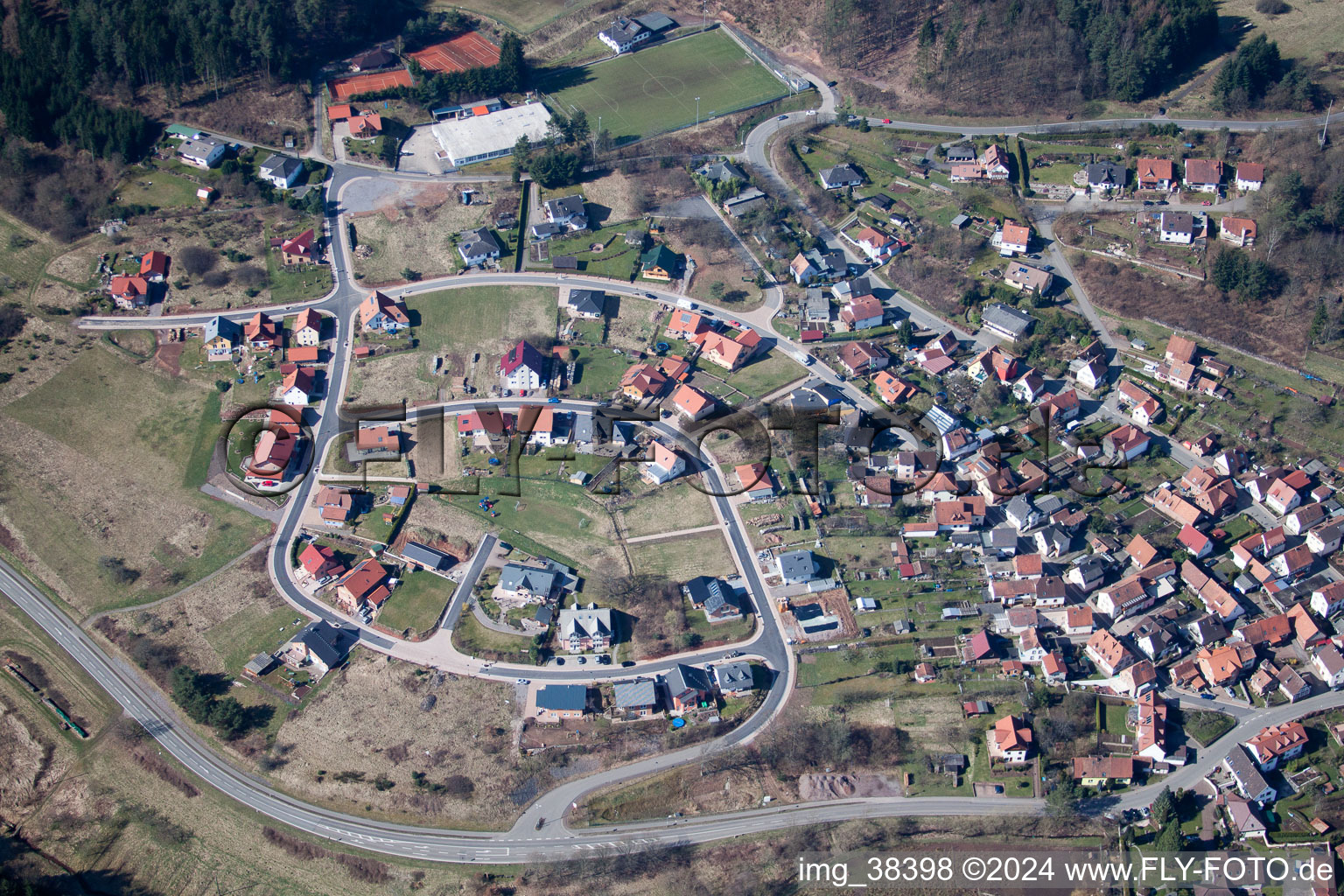 Image drone de Erfweiler dans le département Rhénanie-Palatinat, Allemagne