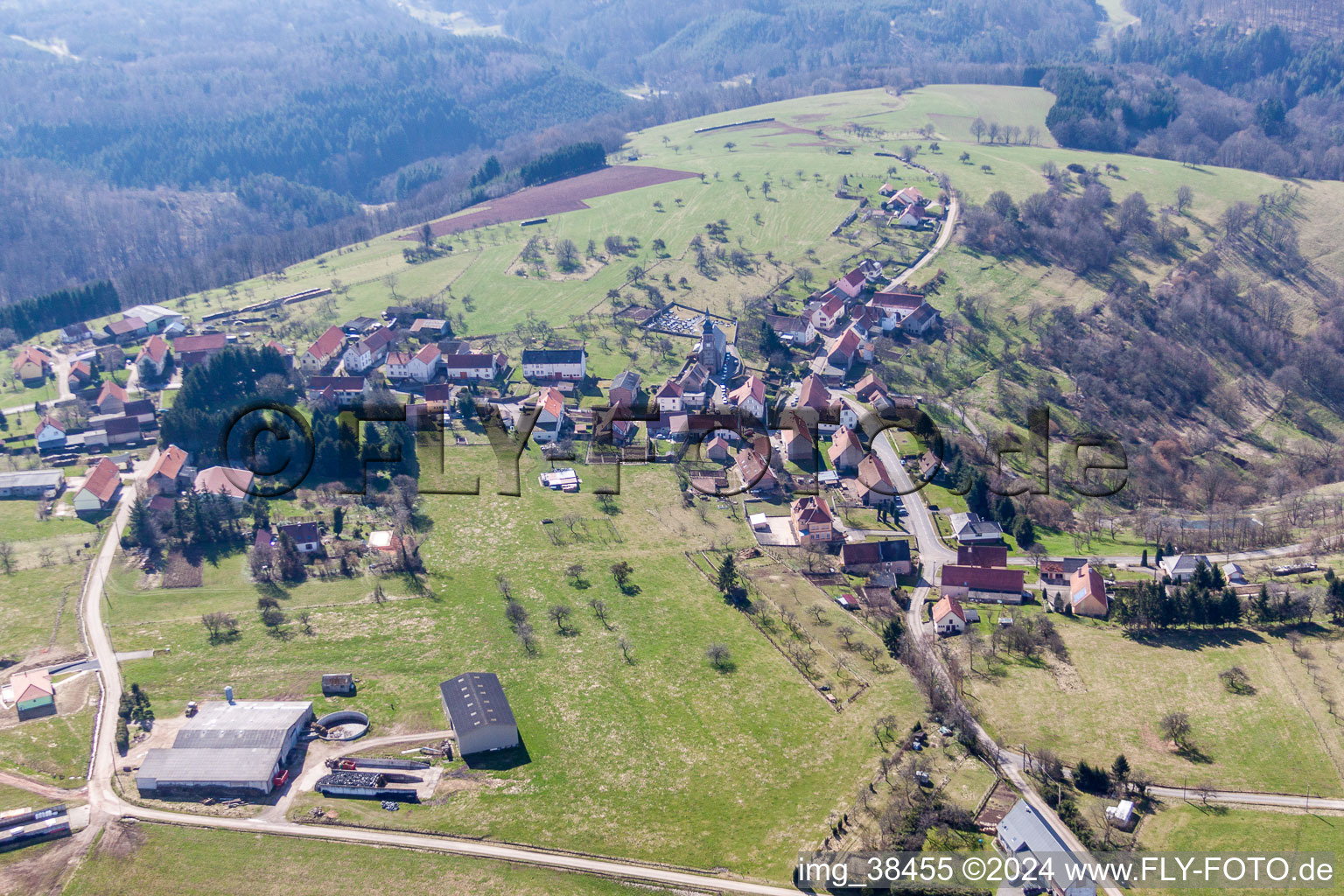 Photographie aérienne de Champs agricoles et surfaces utilisables à Liederschiedt dans le département Moselle, France