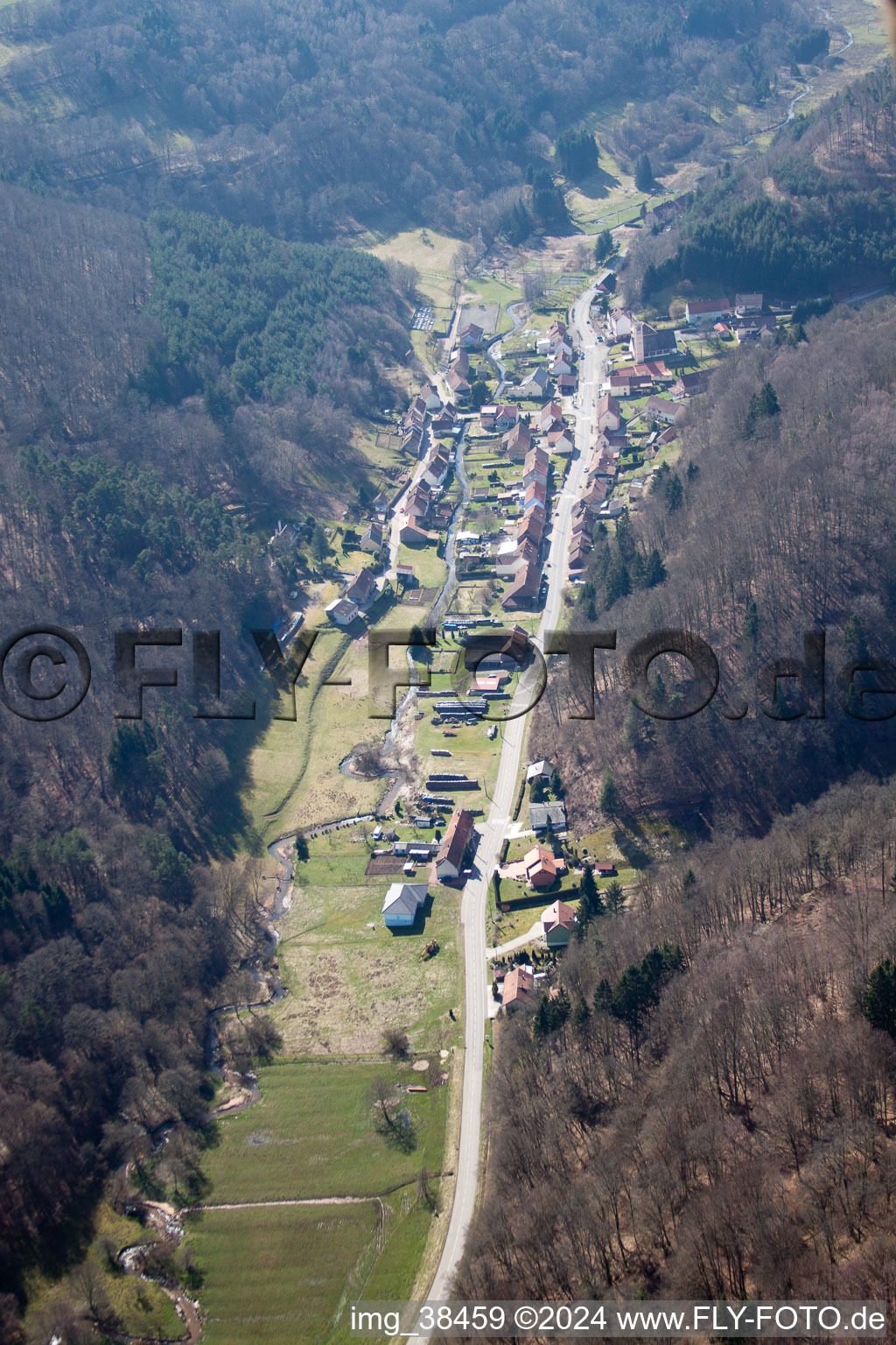 Photographie aérienne de Hanviller dans le département Moselle, France