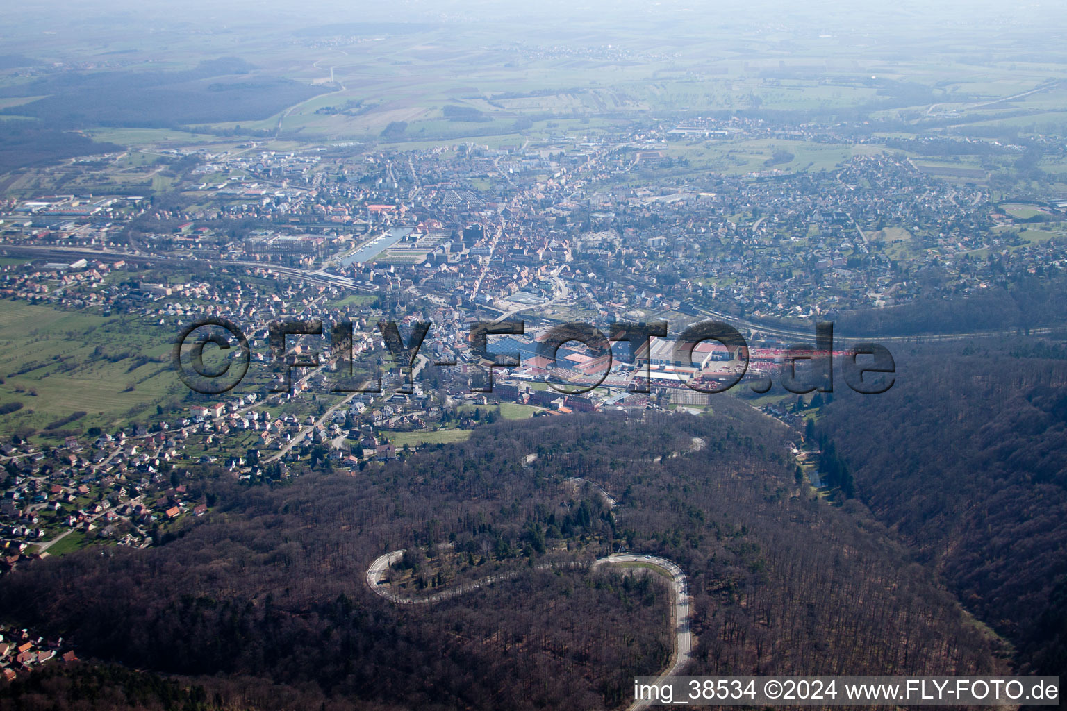 Vue oblique de Ottersthal dans le département Bas Rhin, France