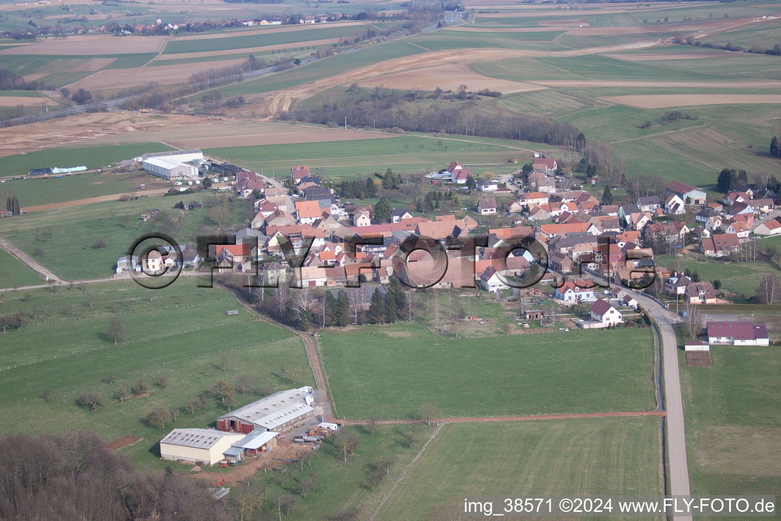 Enregistrement par drone de Steinbourg dans le département Bas Rhin, France