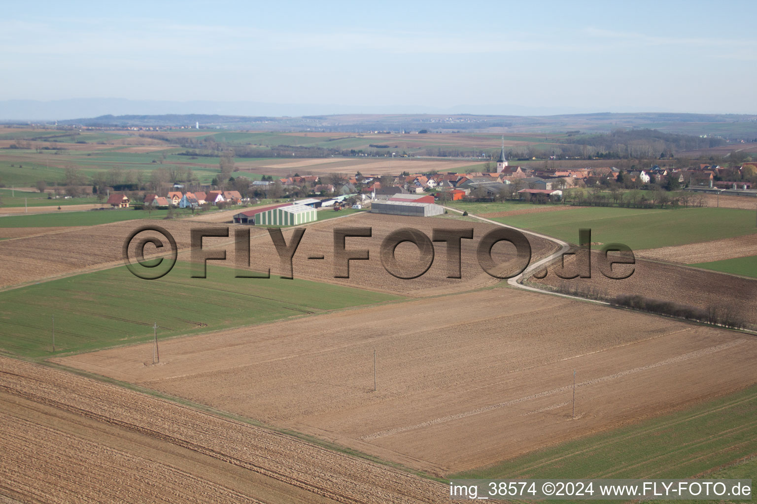 Vue aérienne de Printzheim dans le département Bas Rhin, France