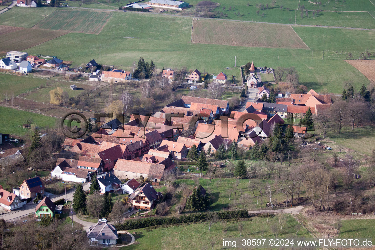 Issenhausen dans le département Bas Rhin, France hors des airs