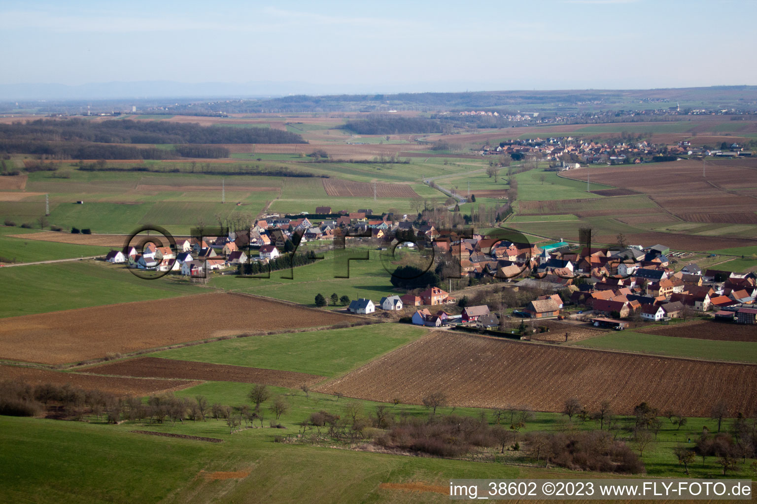 Issenhausen dans le département Bas Rhin, France vue du ciel