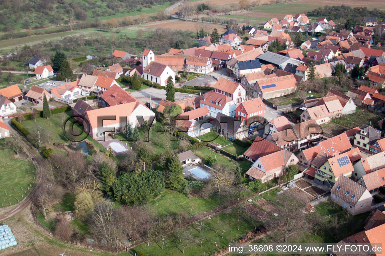 Vue aérienne de Ringendorf dans le département Bas Rhin, France