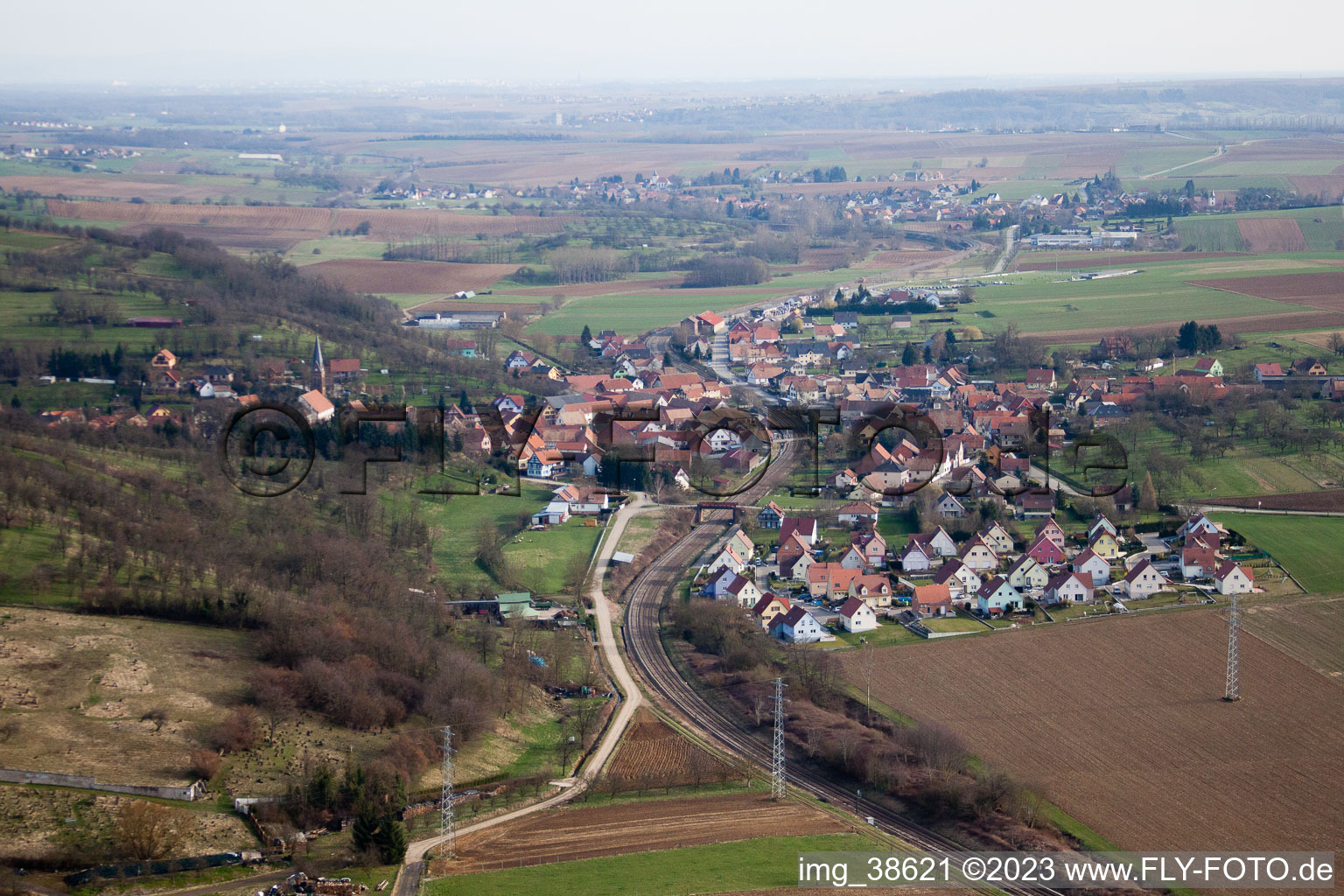 Enregistrement par drone de Buswiller dans le département Bas Rhin, France