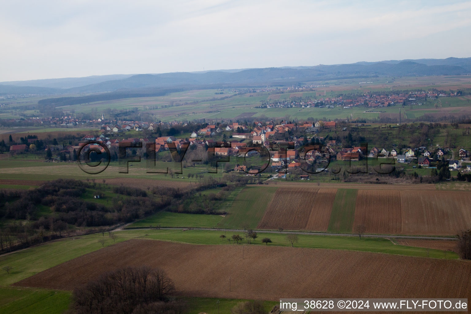 Image drone de Buswiller dans le département Bas Rhin, France