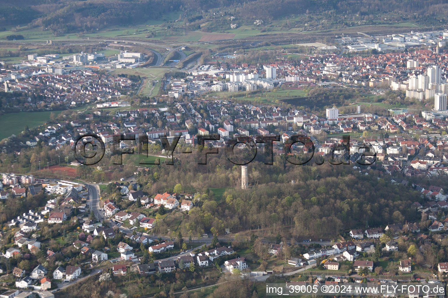 Vue aérienne de Tour Engelberg à Leonberg dans le département Bade-Wurtemberg, Allemagne