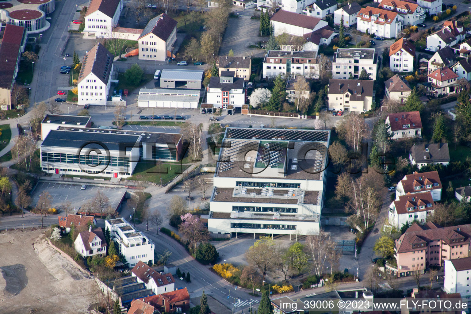 Vue aérienne de Lycée Johannes Kepler, Lindenstr à Leonberg dans le département Bade-Wurtemberg, Allemagne