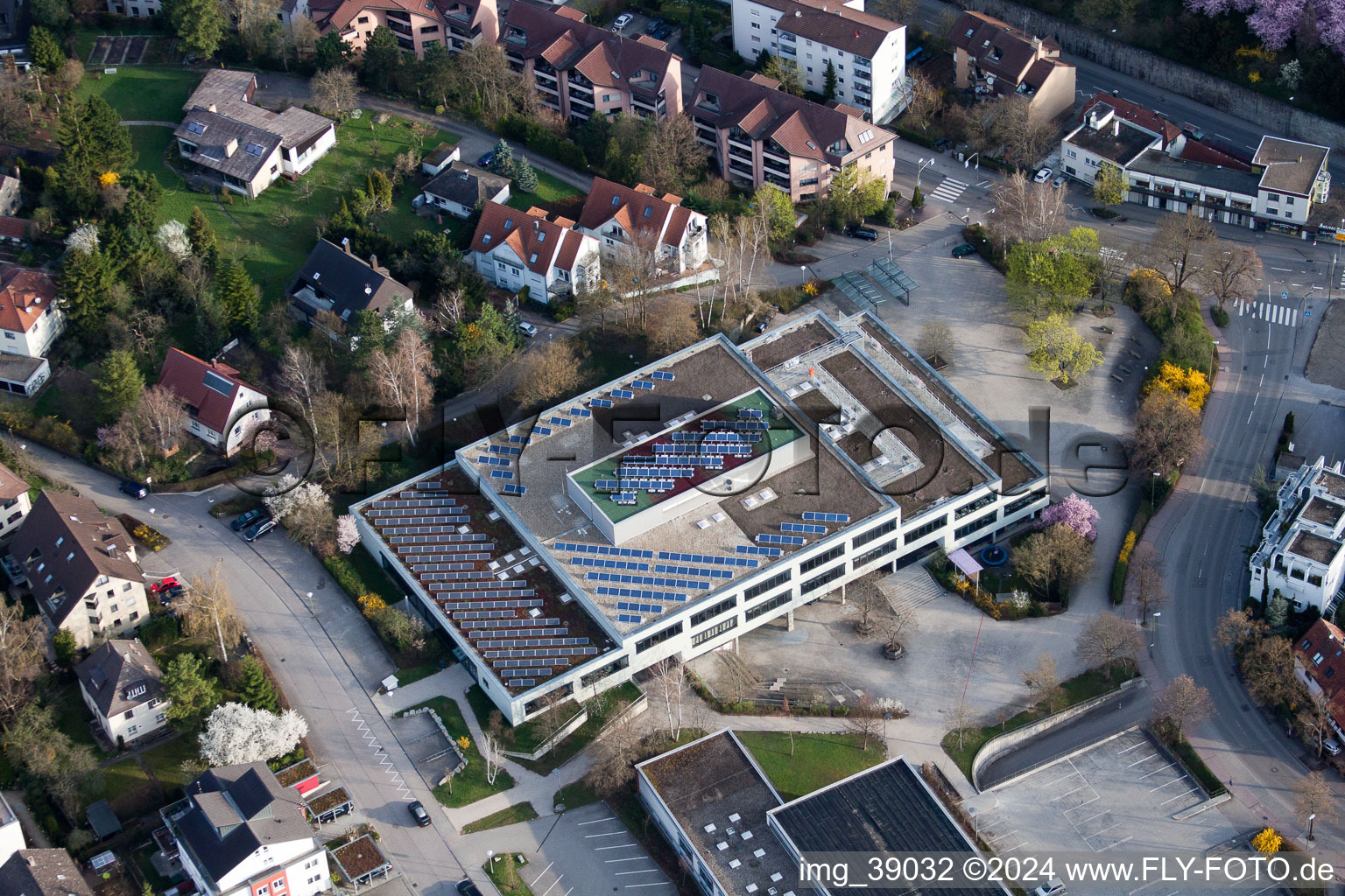 Lycée Johannes Kepler, Lindenstr à Leonberg dans le département Bade-Wurtemberg, Allemagne d'en haut