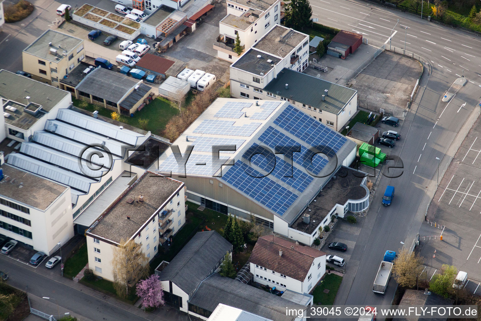 Vue oblique de METDRA Metall- und Drahtwarenfabrik GmbH, Dieselstr à le quartier Eltingen in Leonberg dans le département Bade-Wurtemberg, Allemagne