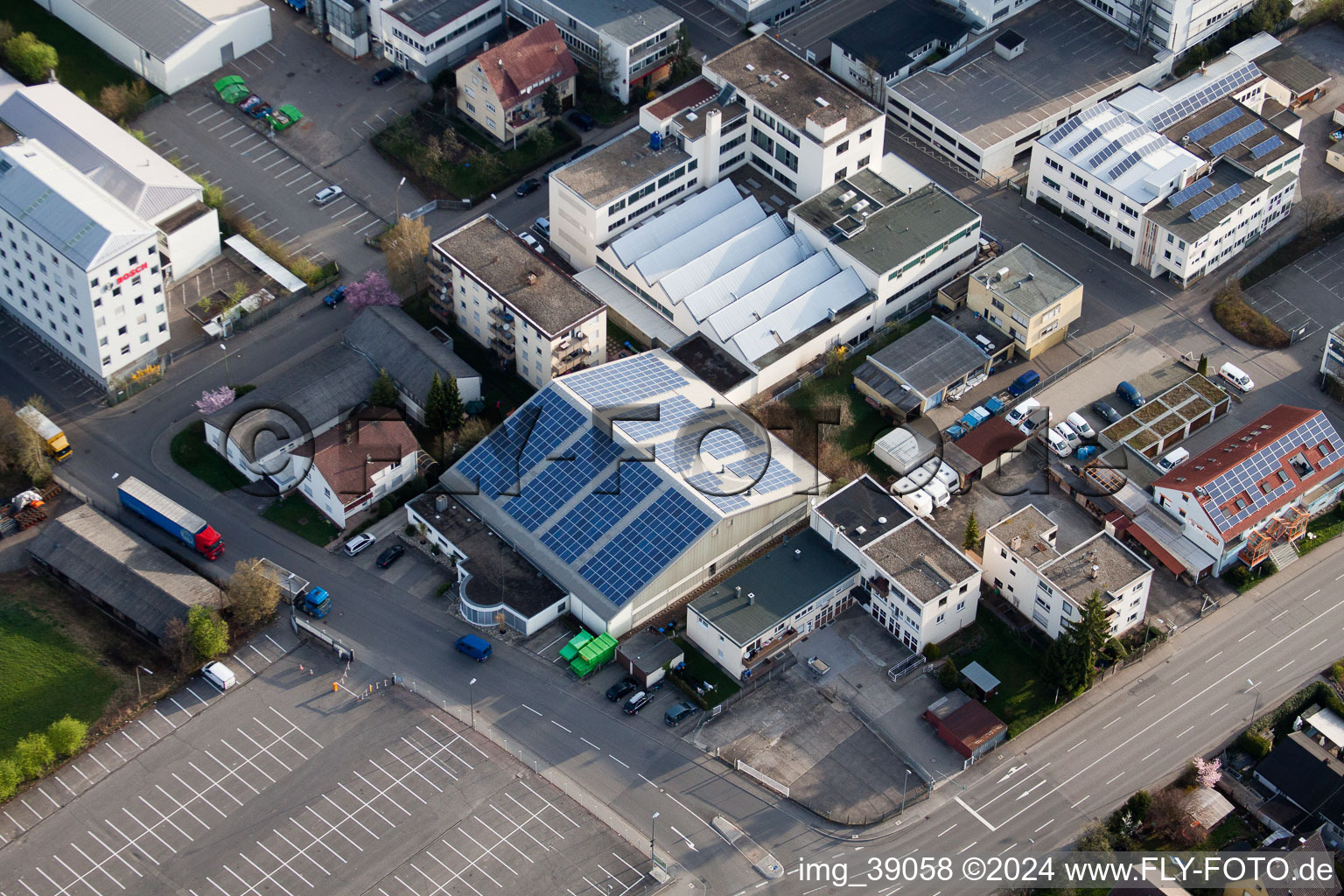 METDRA Metall- und Drahtwarenfabrik GmbH, Dieselstr à le quartier Eltingen in Leonberg dans le département Bade-Wurtemberg, Allemagne vue d'en haut